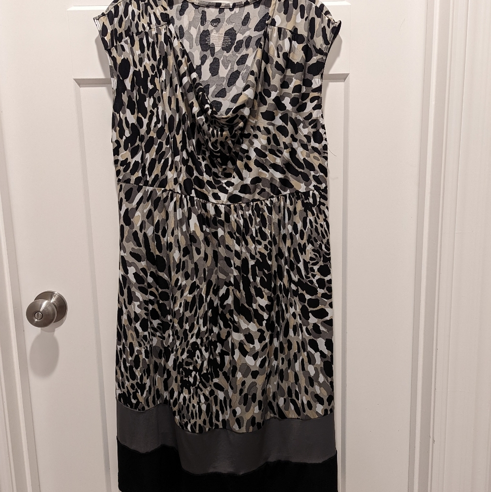 Liz Lange Maternity dress size Large